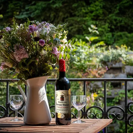 Amalia, Centrum Banska Stiavnica, Parkovanie Pre 2 Auta, Velka Zahrada S Krbom, Amalia Pre 16 Osob Alebo Samostatne Nezavisle Prve Podlazie Ama Pre 8 Osob Alebo Samostatne Nezavisle Podkrovie Lia Pre 8 Osob,prístup Cez Pi Banská Štiavnica